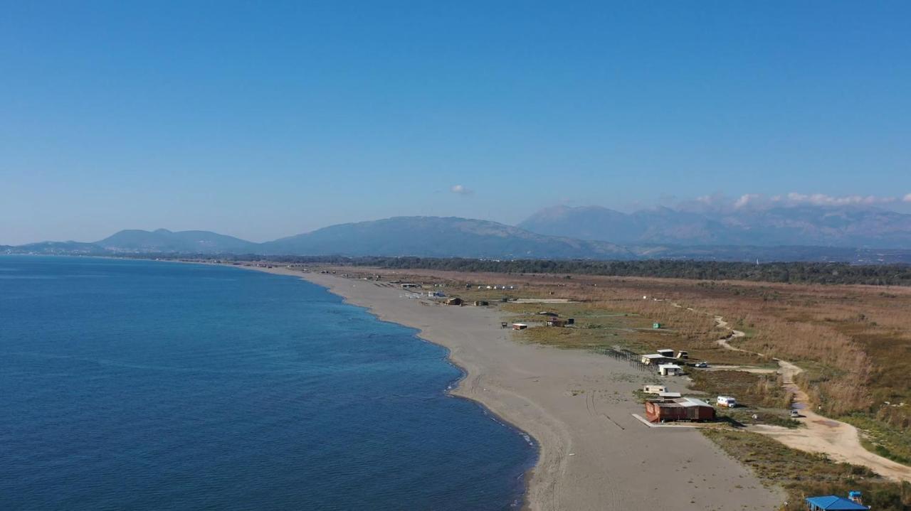 Хостел Pirate Backpackers Улцинь Екстер'єр фото